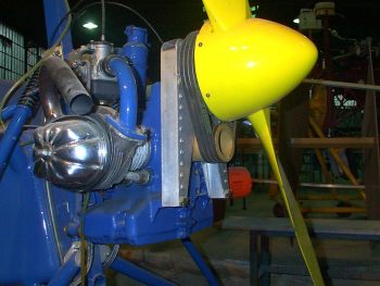 3cv.jpg (66375 bytes)